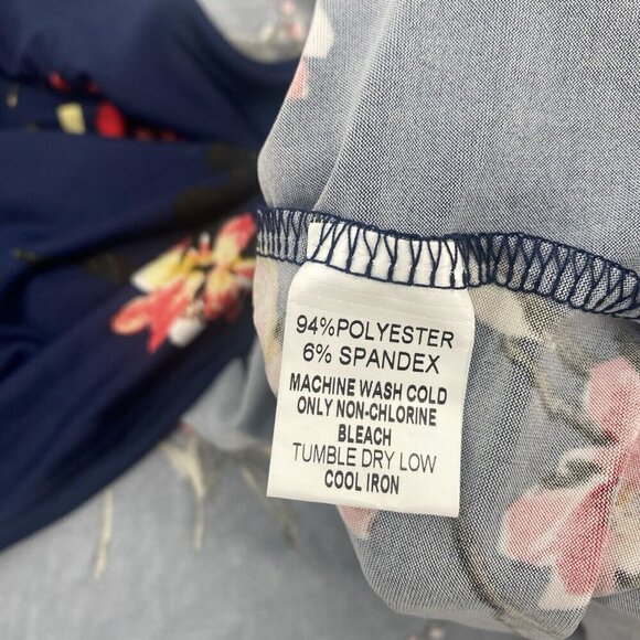 Papermoon Stitchfix Plus Size 1X Navy Blue Floral Strappy Tank Top NWT - Picture 4 of 13